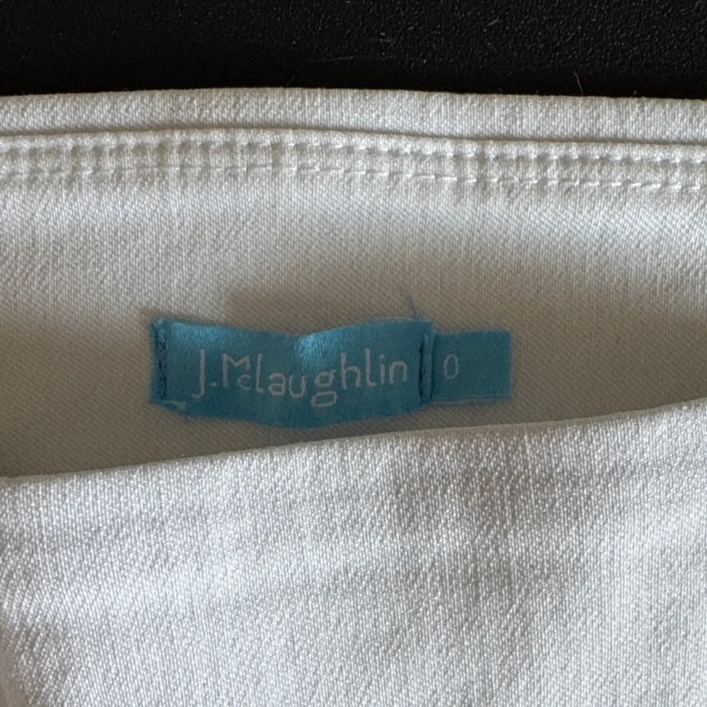 J McLaughlin Women’s White Pants - Slim Fit White Leggings - Picture 2 of 5